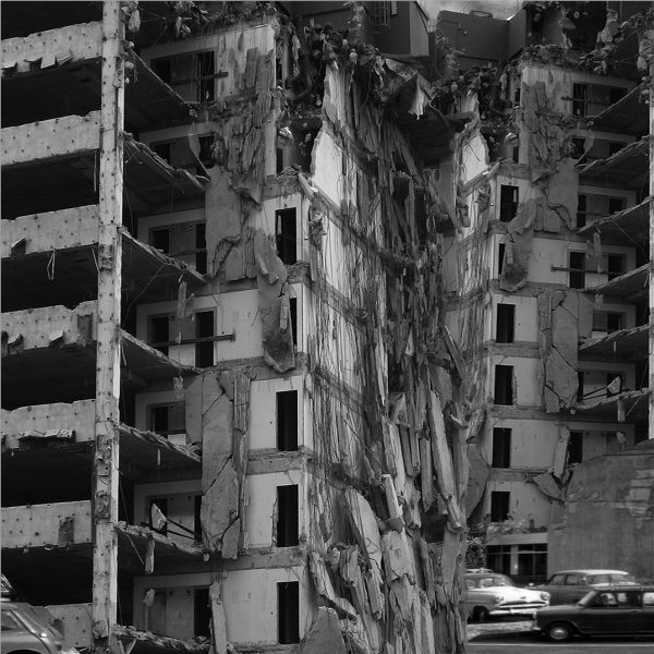 Photomontage, 2009, 40 x 40 cm.